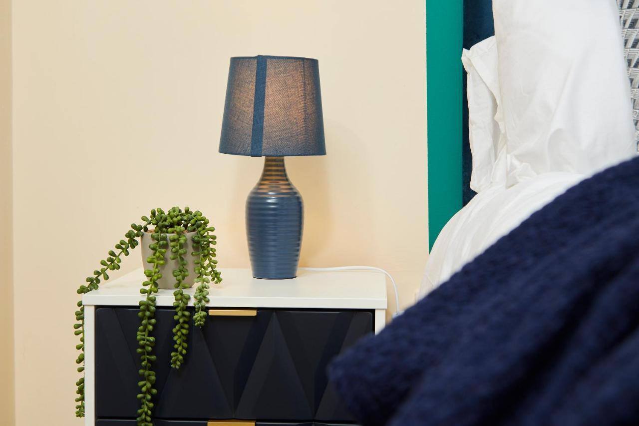 شقة Exquisite Cambridge Abode - Sleeps 6 - Parking المظهر الخارجي الصورة
